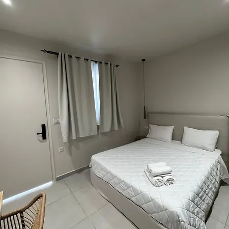 Yasemi Inn Argostoli (Kefalonia)